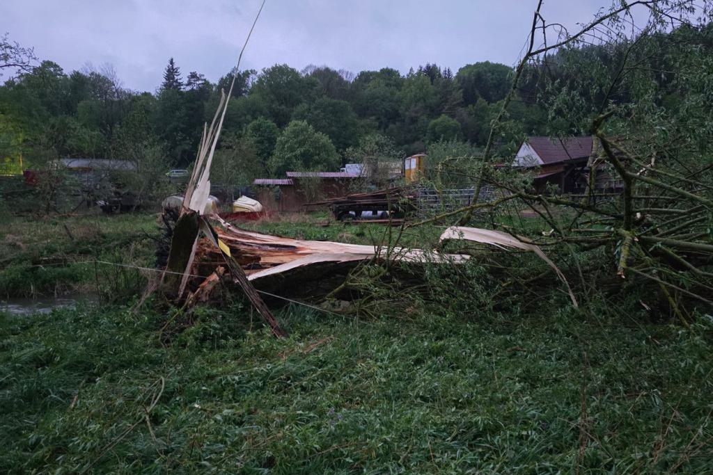 12_ Unwetter an der Felda bei Kaltennordheim am 03._05_2025